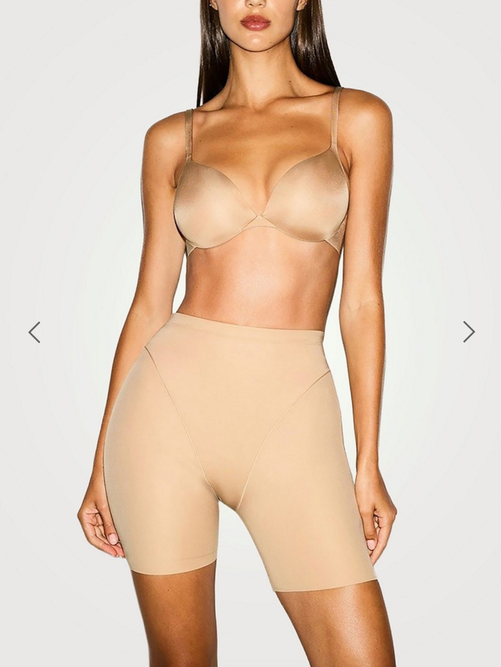 NWT SKIMS Butt And Hip Enhancing Mid-Thigh Short
